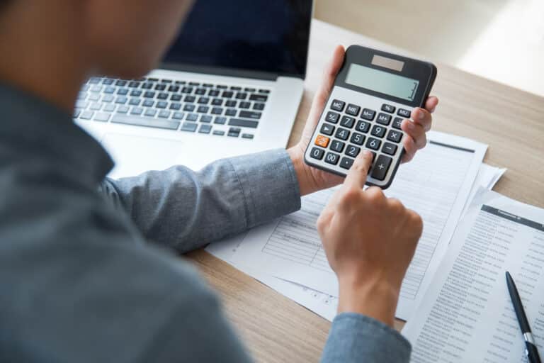 CFDI de nómina y ajuste anual de ISR por sueldos y salarios 2021